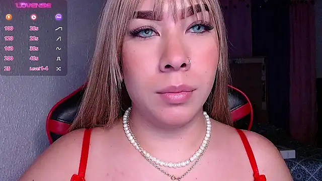 leahtemptation3 online show from December 2, 2024, 4:59 am