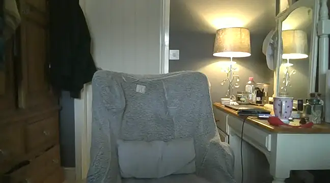 Roxie34dd online show from January 31, 2025, 12:18 pm