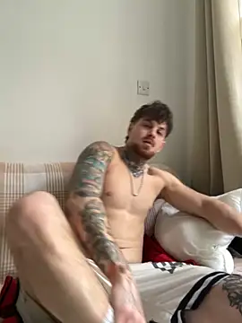 Snapshot of -ThomasJr- chatting on November 16, 2025, 1:38 pm -ThomasJr- online show from November 16, 2025, 1:38 pm