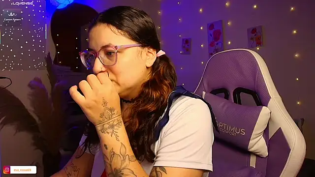 Snapshot of eva_rosse69 chatting on January 19, 2026, 11:03 am eva rosse69 online show from January 19, 2026, 11:03 am