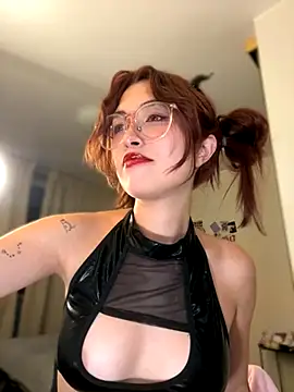 Snapshot of Evangeline_Lawrence_ chatting on October 8, 2025, 7:25 pm Evangeline Lawrence online show from October 8, 2025, 7:25 pm