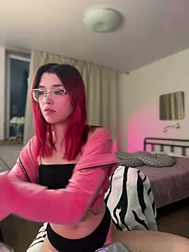 Snapshot of Evangeline_Lawrence_ chatting on February 12, 2025, 2:43 pm Evangeline Lawrence online show from February 12, 2025, 2:43 pm