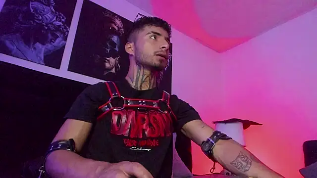 JuanCamiilo 66 online show from October 2, 2025, 2:48 am