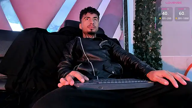 JuanCamiilo 66 online show from March 25, 2026, 12:48 pm