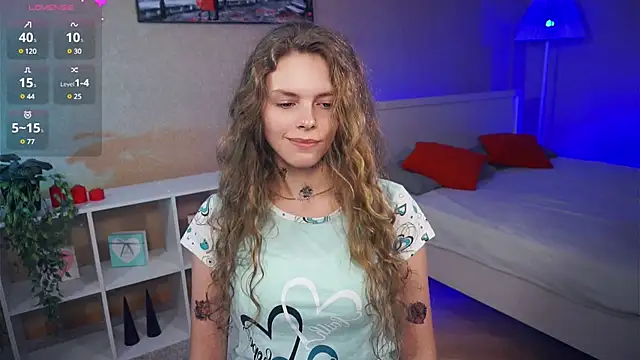 RayaNenlia online show from February 10, 2025, 11:15 am