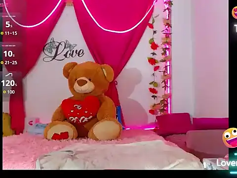 Snapshot of natashakissess chatting on September 19, 2025, 4:22 pm natashakissess online show from September 19, 2025, 4:22 pm