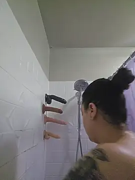 honeeyyy pot online show from January 12, 2026, 10:47 pm