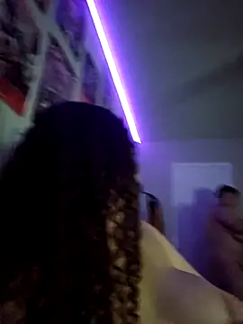 Snapshot of honeeyyy_pot chatting on March 14, 2025, 3:59 am honeeyyy pot online show from March 14, 2025, 3:59 am