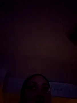 Snapshot of honeeyyy_pot chatting on February 28, 2025, 5:04 am honeeyyy pot online show from February 28, 2025, 5:04 am