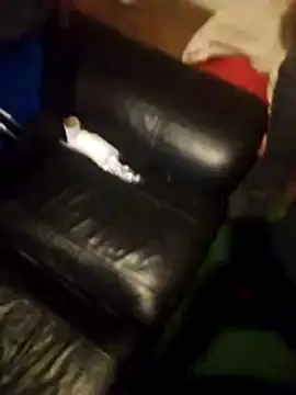 Mrleitenant online show from October 26, 2025, 7:58 pm