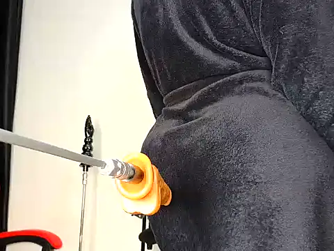 Fuck-Me-Daddyy online show from September 13, 2025, 2:11 am