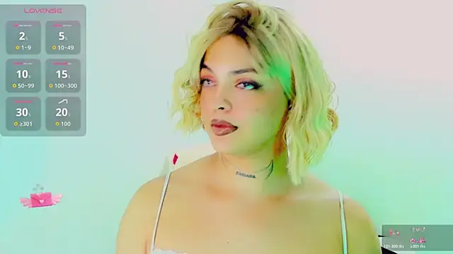 Emmaa Saenz  online show from May 21, 2026, 11:02 pm