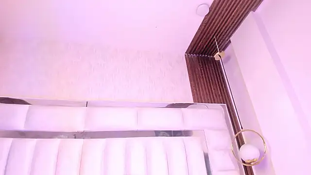 Snapshot of im_tyra chatting on March 5, 2026, 5:04 am im tyra online show from March 5, 2026, 5:04 am