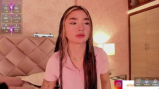 Snapshot of Arianavillada chatting on September 25, 2025, 3:23 am Arianavillada online show from September 25, 2025, 3:23 am