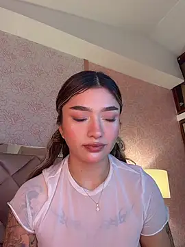 Snapshot of Arianavillada chatting on July 10, 2026, 3:39 am Arianavillada online show from July 10, 2026, 3:39 am