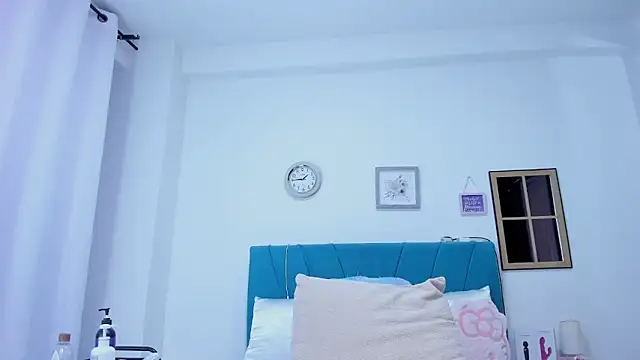 kamila lopez online show from April 1, 2026, 12:35 am