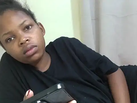 queen-sasha online show from February 3, 2026, 5:27 am