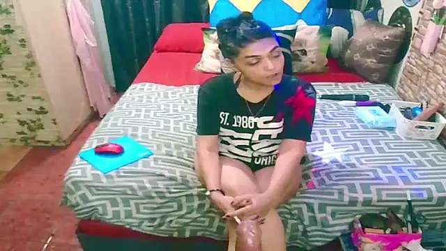 Indian Blaze00 online show from September 19, 2025, 12:36 am