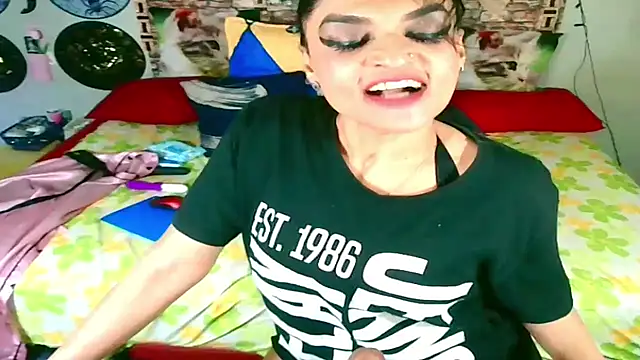 Indian Blaze00 online show from September 21, 2025, 3:39 pm