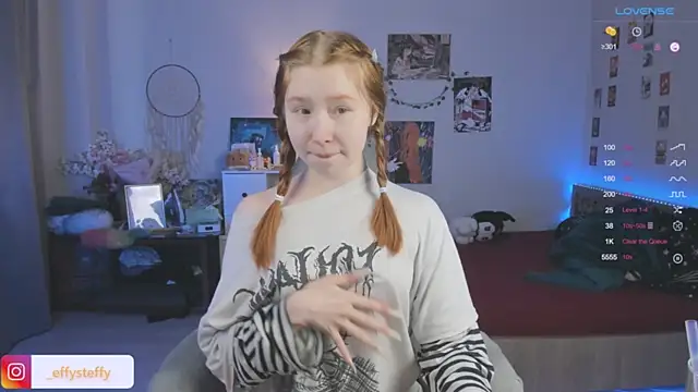 CallMeEffy1 online show from January 12, 2026, 12:12 pm