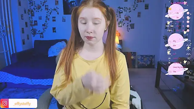 CallMeEffy1 online show from October 9, 2025, 3:45 pm