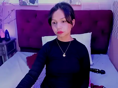 candysmitxxx online show from January 12, 2026, 3:02 am