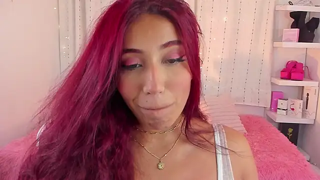 veronicaxx69 online show from September 23, 2025, 3:46 am