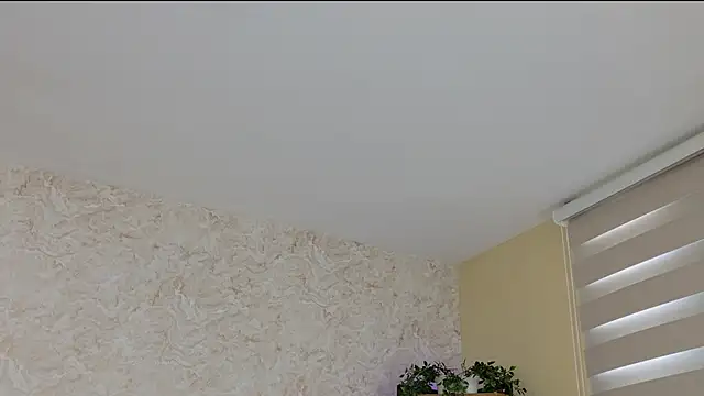 Snapshot of AdanReilly chatting on December 20, 2024, 8:55 pm AdanReilly online show from December 20, 2024, 8:55 pm