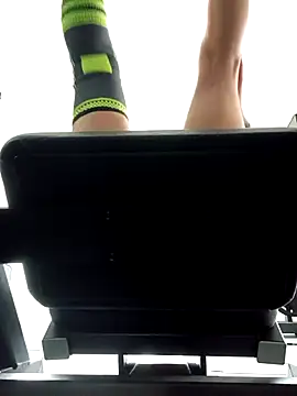 CioniWeiss online show from February 26, 2025, 4:27 pm