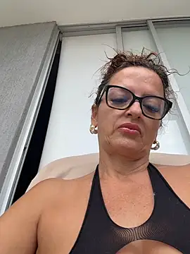 CioniWeiss online show from May 21, 2026, 10:07 pm