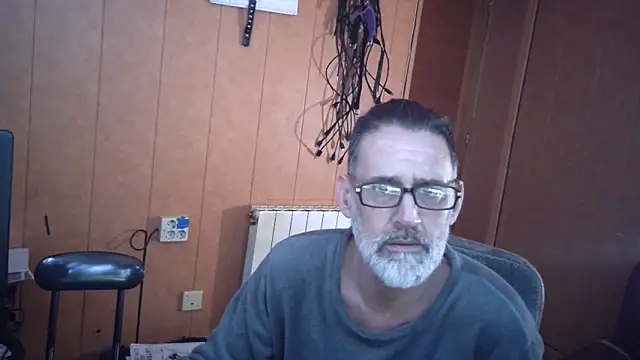 Lia Y PatrickX online show from April 8, 2026, 1:29 am