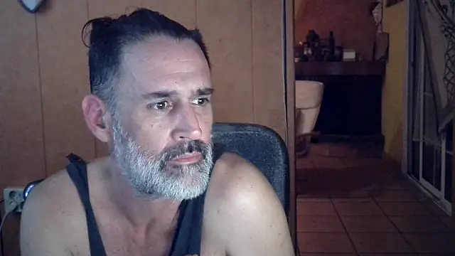 Snapshot of Lia_Y_PatrickX chatting on September 18, 2025, 9:29 pm Lia Y PatrickX online show from September 18, 2025, 9:29 pm