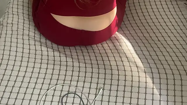 Ceyceys online show from October 9, 2025, 10:49 am