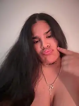 Badkittykim online show from May 17, 2026, 6:41 pm