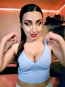 Snapshot of Paudelatorre chatting on September 30, 2025, 10:38 pm Paudelatorre online show from September 30, 2025, 10:38 pm