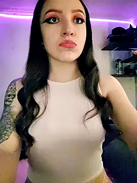 Paudelatorre online show from February 13, 2026, 8:20 pm