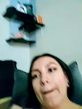 Paudelatorre online show from February 7, 2025, 10:52 pm