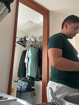 dap XOXO online show from October 13, 2025, 6:53 pm