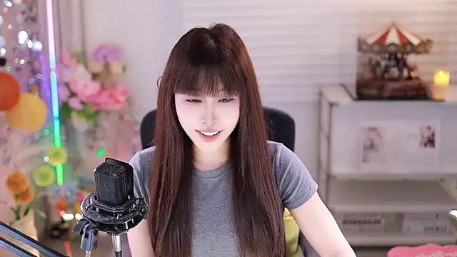 SleepArtist online show from December 5, 2025, 8:13 am