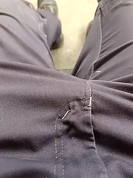 Snapshot of vadszex31 chatting on October 18, 2025, 6:37 am vadszex31 online show from October 18, 2025, 6:37 am