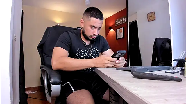 thesexlawyer1 online show from April 15, 2026, 4:18 am