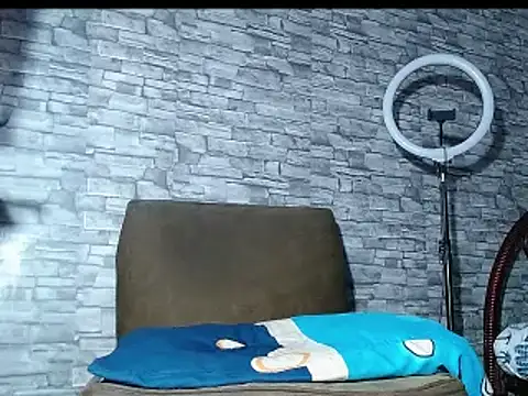 bulguehot online show from March 16, 2025, 10:22 am