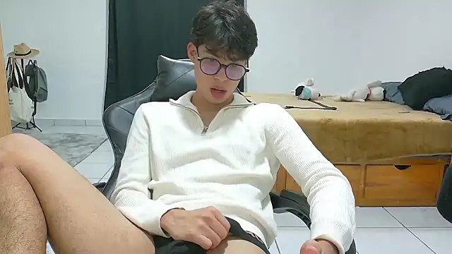 Jacotnk online show from October 5, 2025, 1:07 am