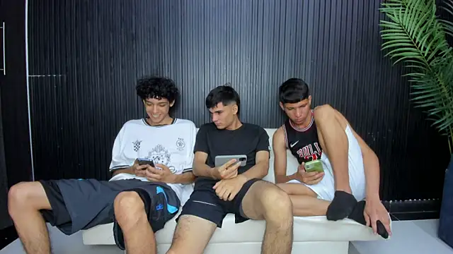 Snapshot of Sex_orgy01 chatting on July 10, 2026, 7:47 pm Sex orgy01 online show from July 10, 2026, 7:47 pm