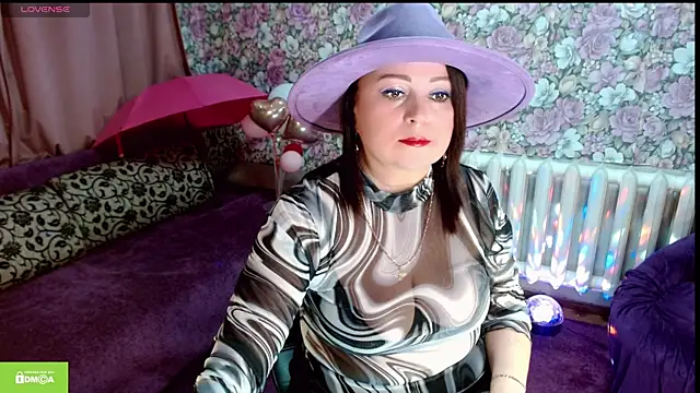Snapshot of Julia-ru chatting on April 21, 2026, 7:42 pm Julia-ru online show from April 21, 2026, 7:42 pm