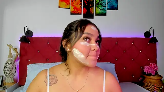 Abril Gomez06 online show from November 11, 2025, 7:41 pm