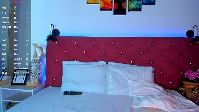 Snapshot of Abril_Gomez06 chatting on October 17, 2025, 3:32 am Abril Gomez06 online show from October 17, 2025, 3:32 am