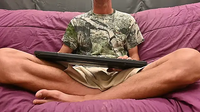 joeiandola online show from September 22, 2025, 8:26 pm