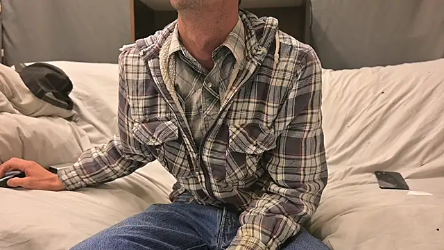 joeiandola online show from October 28, 2025, 5:12 pm