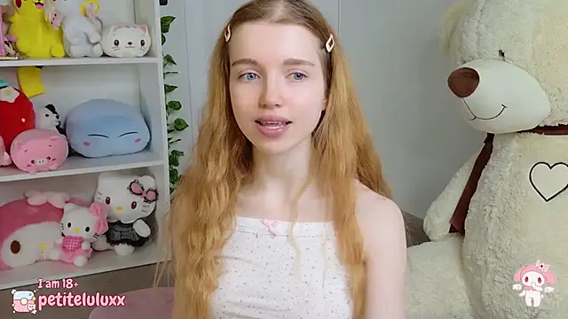 petiteluluxx online show from December 3, 2024, 9:28 am